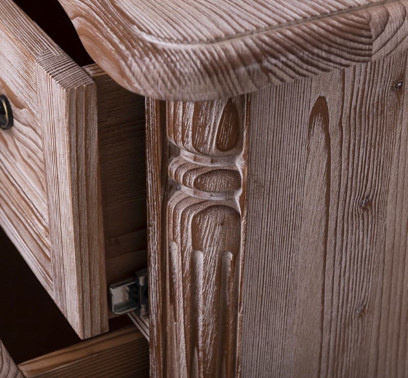 commode-collection-baroque-trois-tiroirs-largeur-110cm-pin-massif-personnalisable-lokimob-LM646-BP071-1