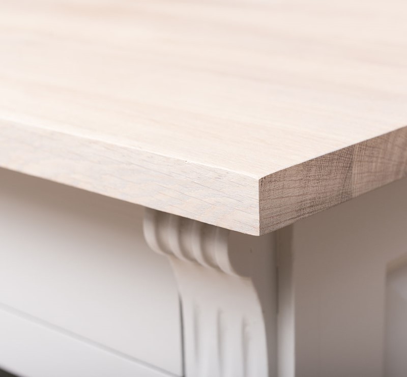 petit-buffet-bas-bahut-confiturier-largeur-69cm-collection-elegance-pin-massif-personnalisable-lokimob-LM27BAS-plateau-chene-TopH059-L013-2