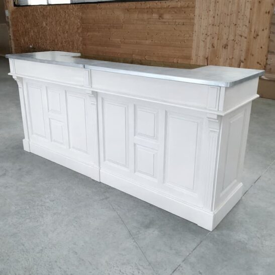 CROSBY Comptoir 240 cm Vintage en Pin Massif Blanc et Plateau Zinc