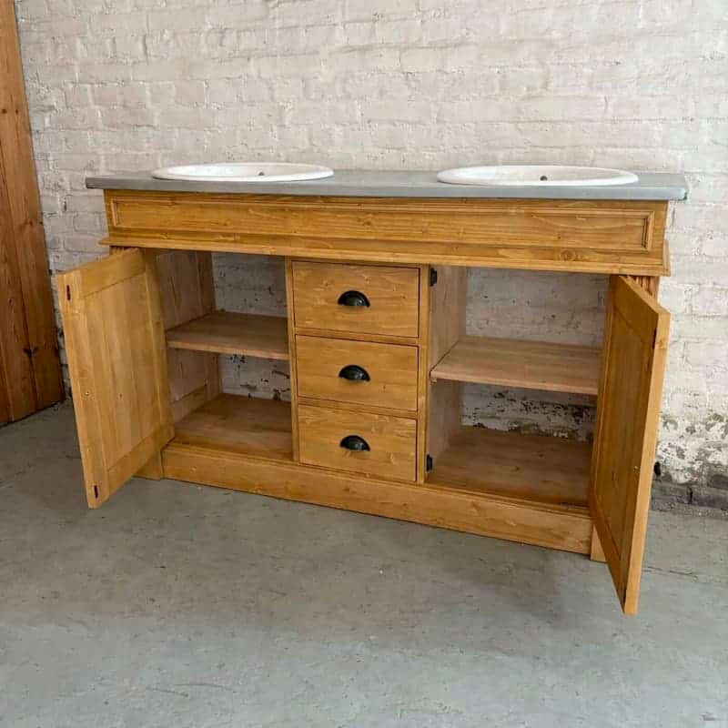Meuble en bois clair avec plateau gris et double vasque dans décor industriel lokimob LM4001